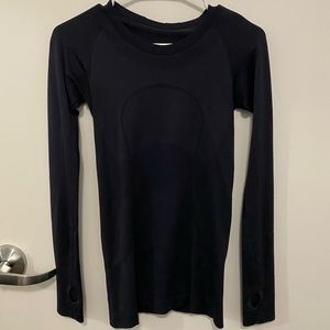 Lululemon Swiftly Tech Long Sleeve Navy